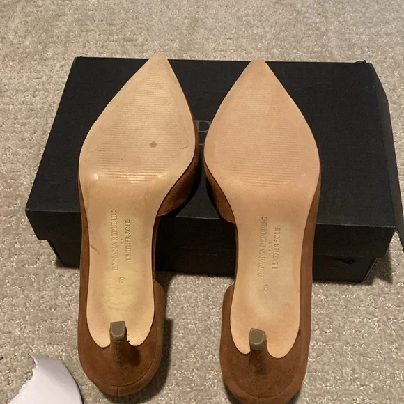Banana Republic Suede Pumps - Picture 2 of 4